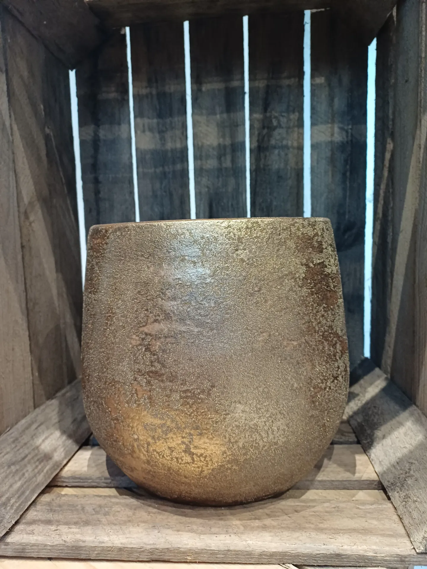 Cache pot doré